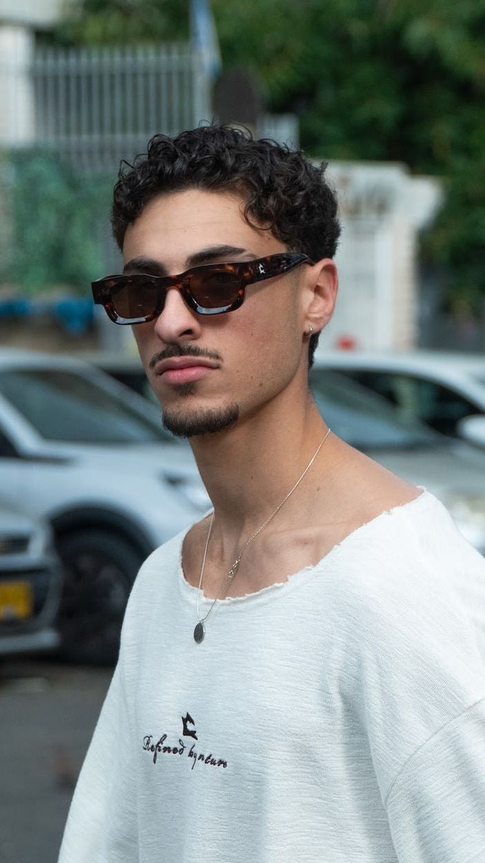 משקפי שמש לבה