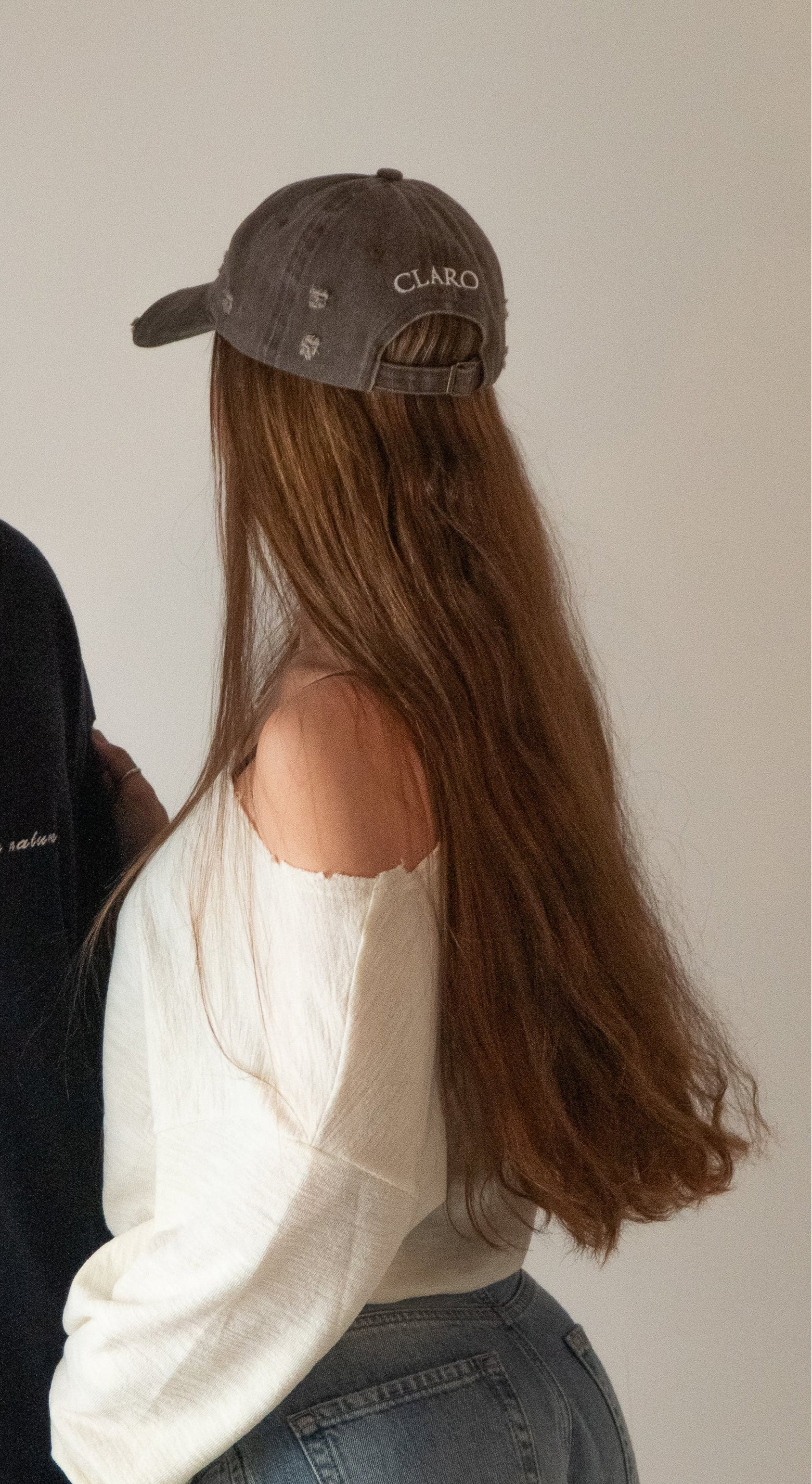 כובע קלארו משופשף חום