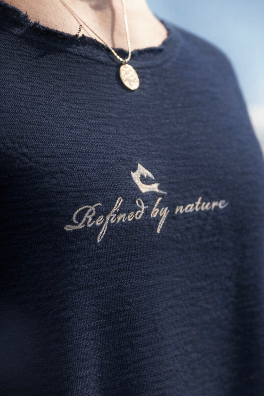 חולצת קלארו כחולה קצרה