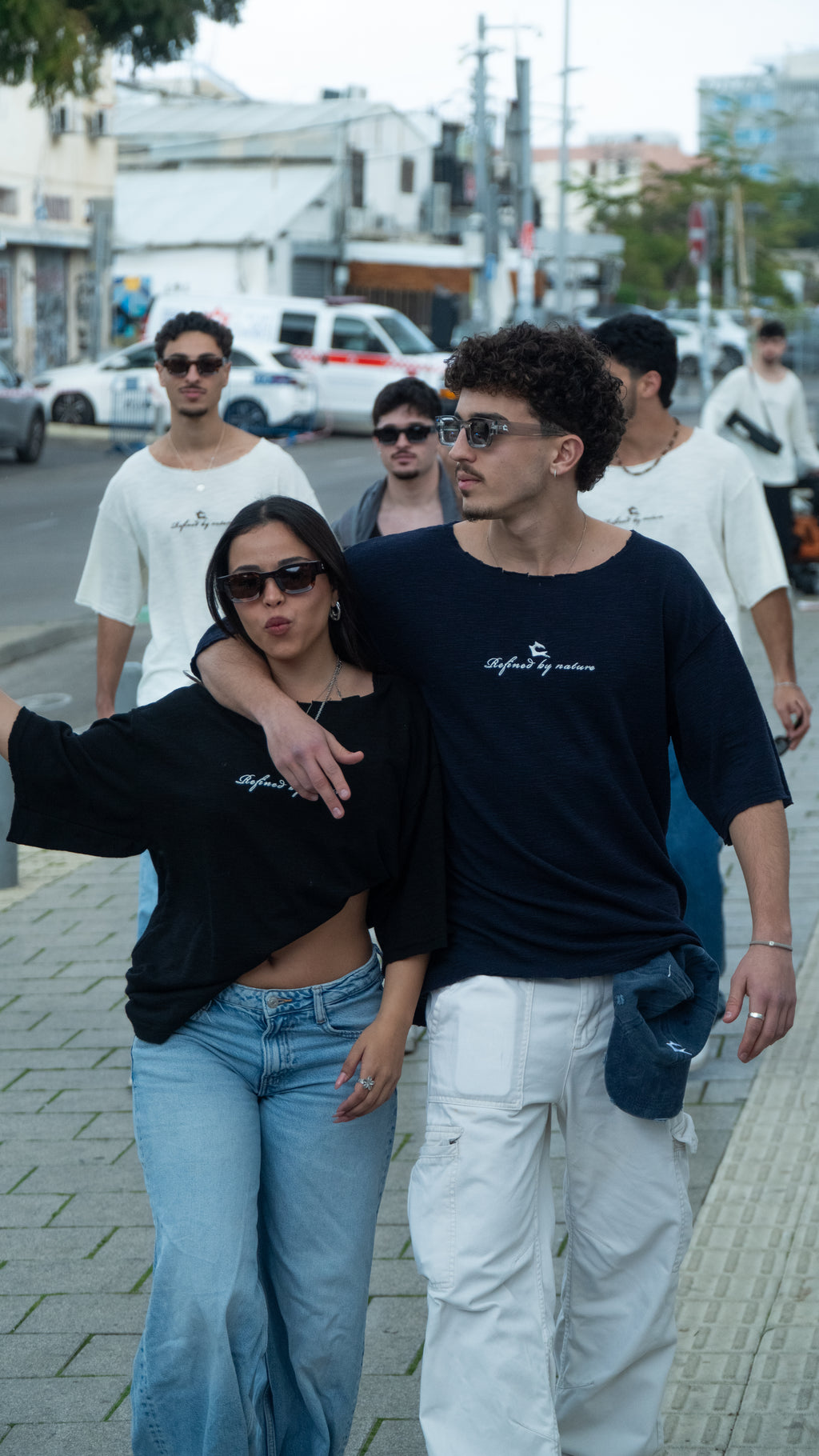 חולצת קלארו כחולה קצרה