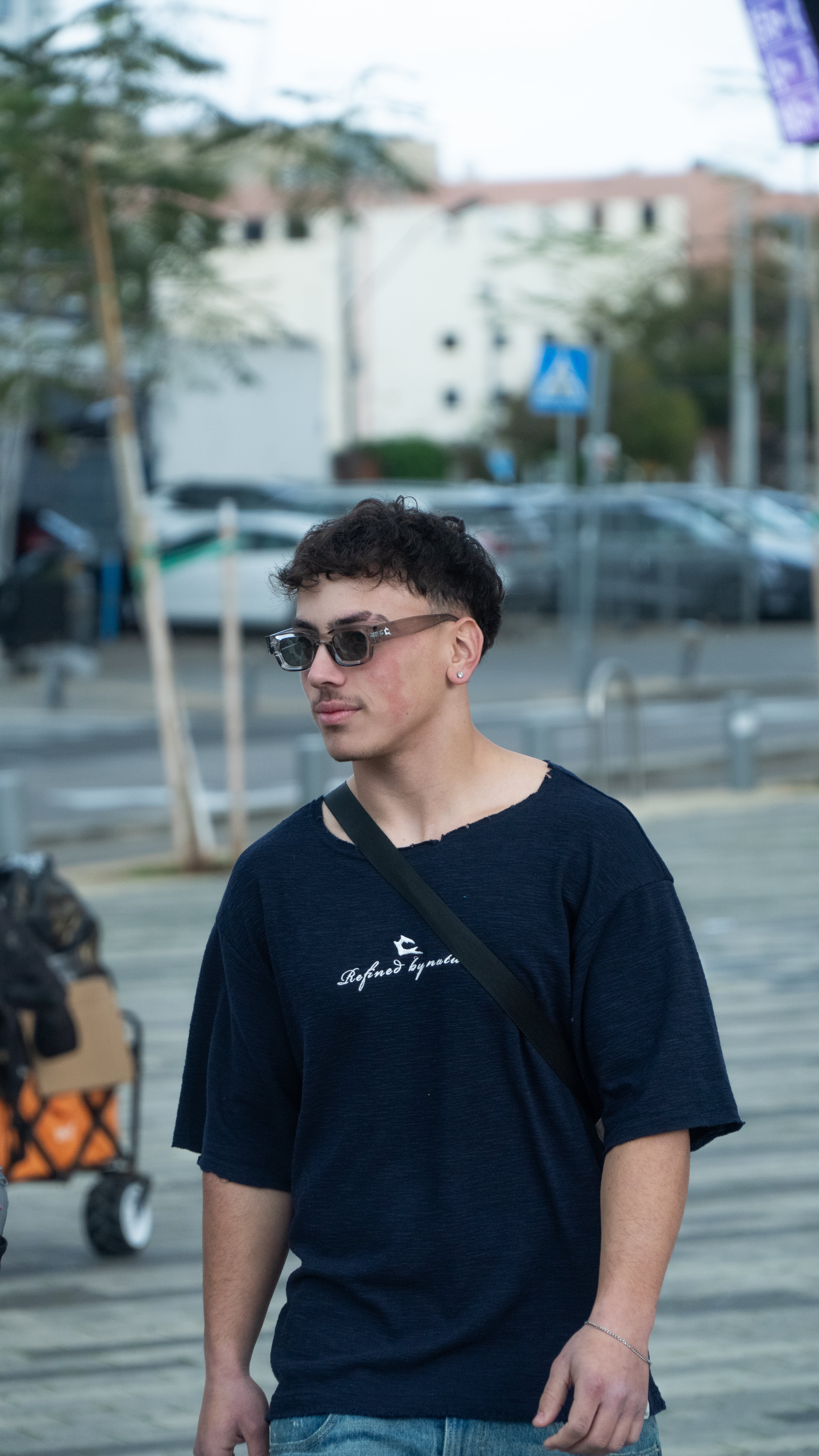 חולצת קלארו כחולה קצרה